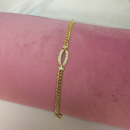 Luxe Oval Link Pavé Bracelet